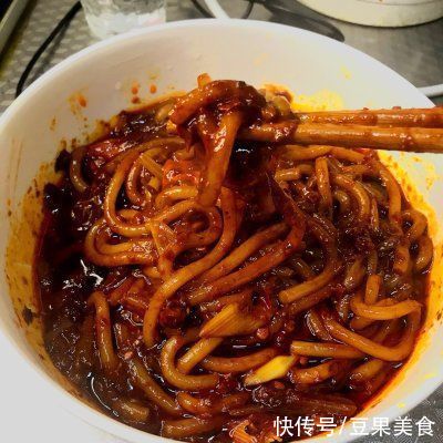 新疆炒米粉最经典的做法,简单易学好上手