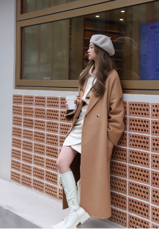 紧身裤|大衣下半身穿什么?这双“长筒靴”才是绝配,让人一秒沦陷!