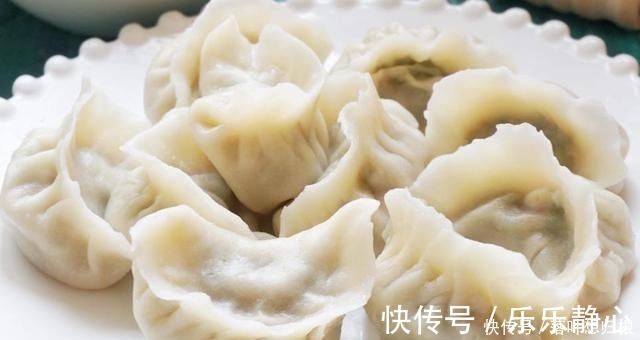 饺子馅|拌饺子馅，很多人都加五香粉，错了！大娘教你这样调馅，饺子更香