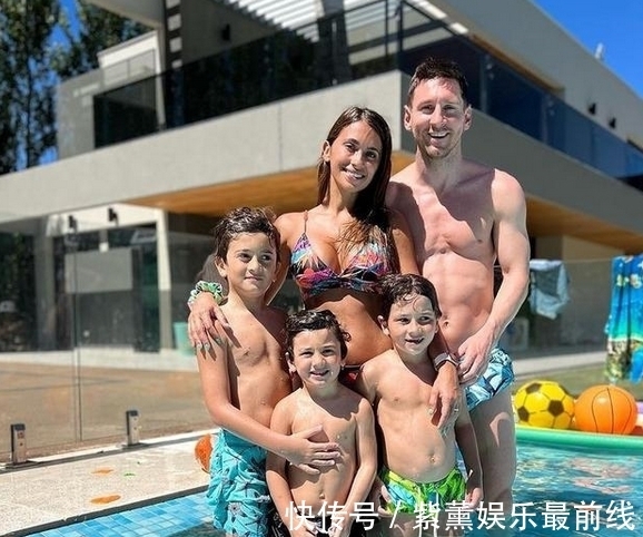 蒂亚戈|甜!梅西与爱妻阿根廷度假泳池嬉戏,安妞生三娃穿比基尼身材火辣