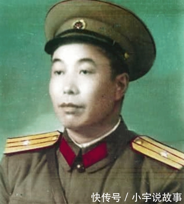 迎接|老兵到部队寻找曾经的战友，被哨兵拦下，亮出证件后首长亲自迎接