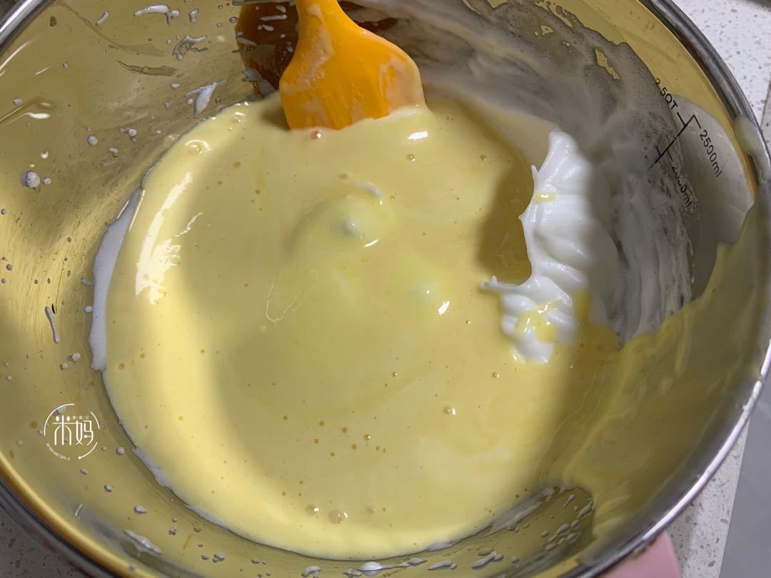 在家自制纸杯蛋糕,材料做法超简单,一次成功,学会不用出去买了