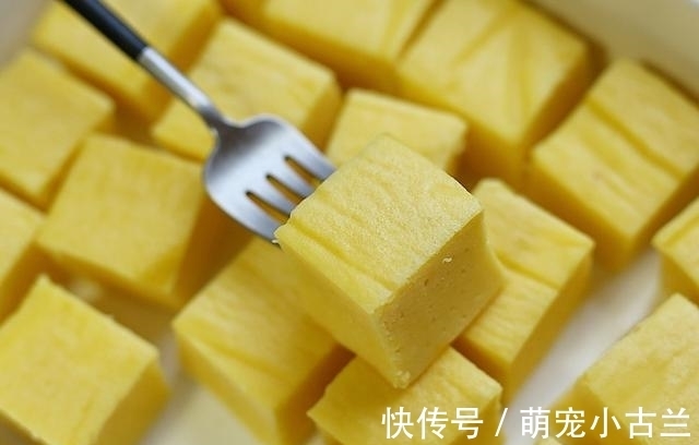 想吃蛋糕不必忍,这样烹饪超简单,给你5分钟轻松学会!