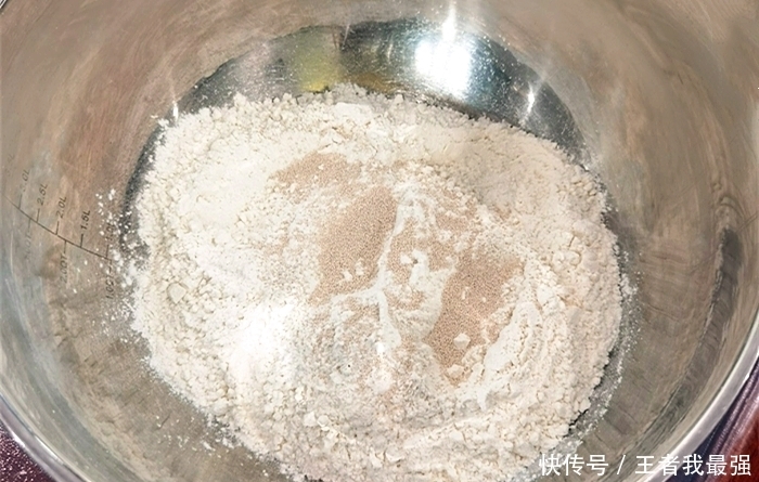 醒发|大厨教你蒸馒头,和面配方和发面技巧要掌握,馒头雪白暄软更好吃