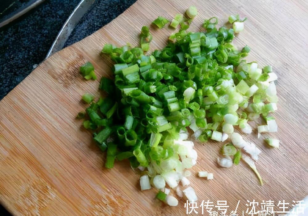 炸东西剩下的老油怎么办?教你一招,快速回清,和新油一样用