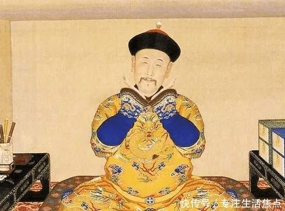  价值|大叔的带着乾隆扳指, 价值上亿, 专家劝其上交, 他用六字噎住专家！