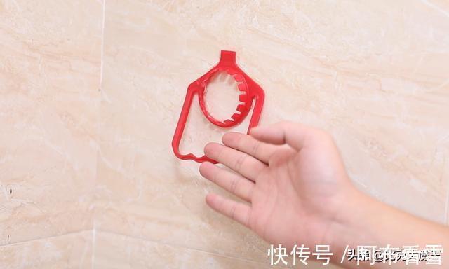 妙用|油桶提手我都要留着,放厨房和卫生间作用超棒,解决家里烦恼事