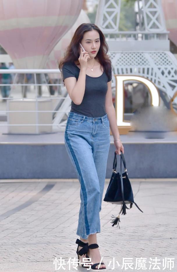选择|美女穿搭:黑色修身短袖搭配宽松牛仔裤,时尚大方,气质迷人