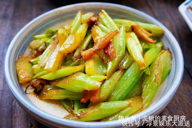 营养|晒晒我家的晚餐，省时省力，营养丰富，家人爱吃身体棒