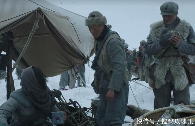 石磨 《雪国的篝火》重播,王劲松带你爬雪山,用生命体验粮食的珍贵