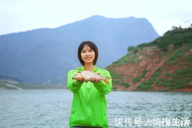 外来|珠江“白草鱼”泛滥，钓友爆护后担忧不已：会不会又是外来物种？