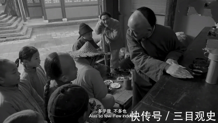 孔乙己!再读鲁迅《孔乙己》:年少不懂文中意,错把辛酸当笑谈