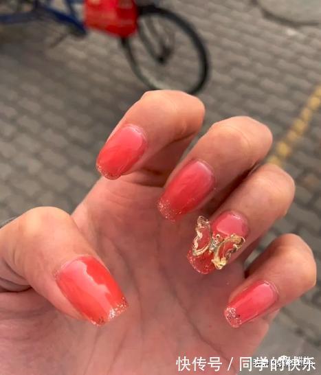 女生|女生美甲翻车能有多离谱?卸甲归田吧,这买家秀看得我眼睛疼…