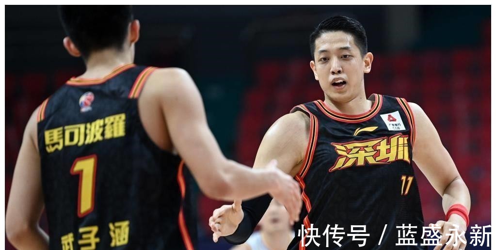 北京首钢|组图深圳马可波罗胜北京首钢 林书豪在比赛中安慰田宇翔!