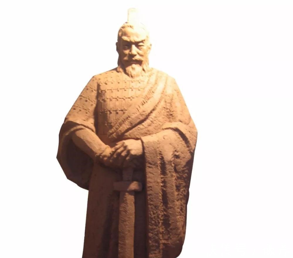 汉朝|历史上最早的斩首行动, 比班超还牛气(汉书拾遗64)!