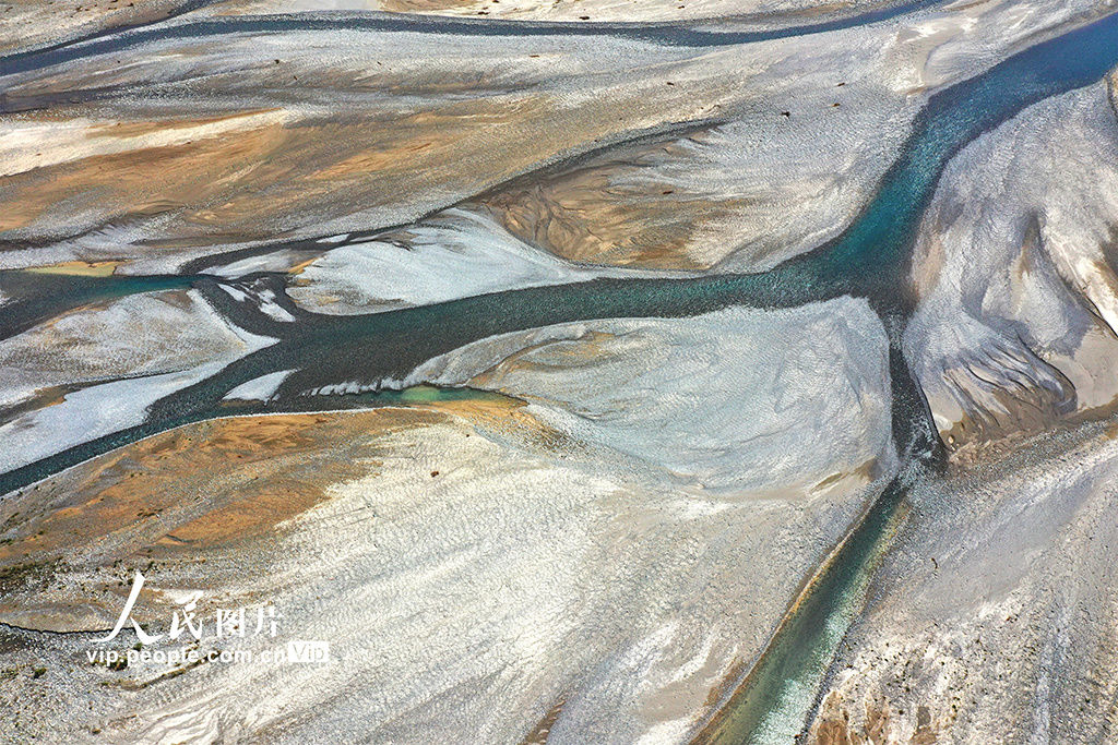 油画|甘肃酒泉：疏勒河道似油画