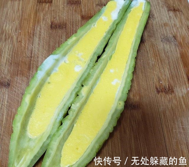 鸡蛋|鸡蛋蒸苦瓜,香而不腻,开胃爽口快手菜!