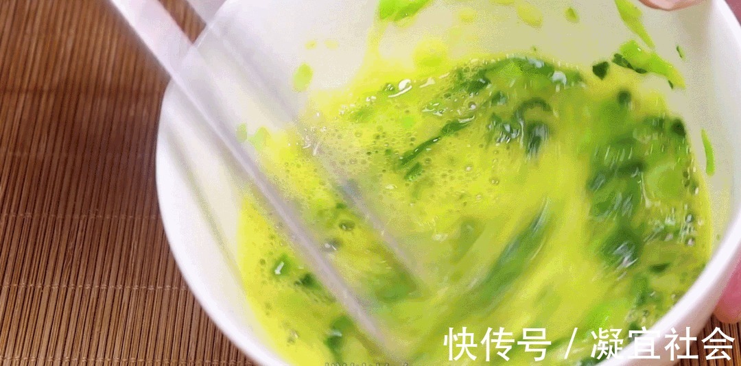 偏食|别做蒸蛋给宝宝吃了!跟我做,孩子更爱吃,软糯好消化,辅食首选