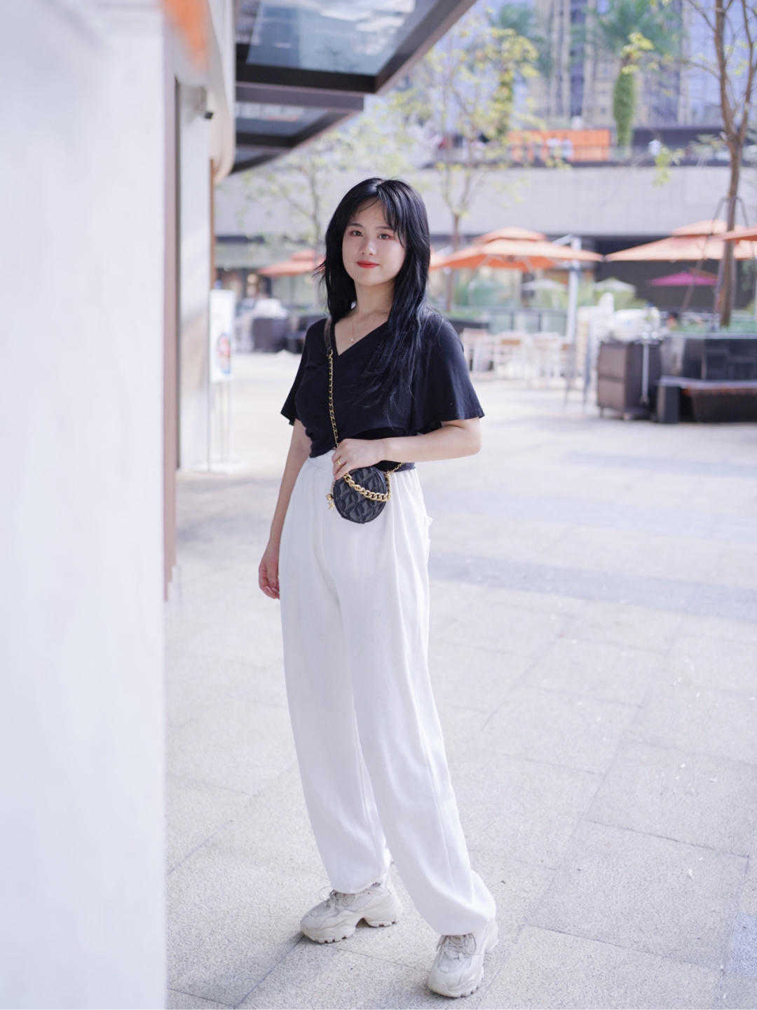 小技巧|越简单越高级,看看这几个穿搭小技巧,让你气质翻倍还洋气