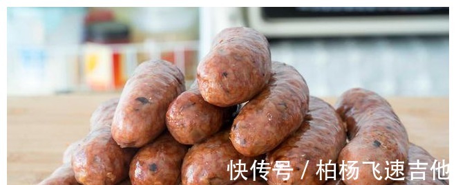 玉米肠|自制糯米肠家庭做法，咸香软糯没有添加剂，食材做法都简单，解馋！