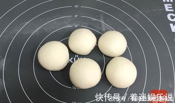 朋友圈|1个女人的精致晚餐,悄悄走红朋友圈人到中年优雅是一种态度!