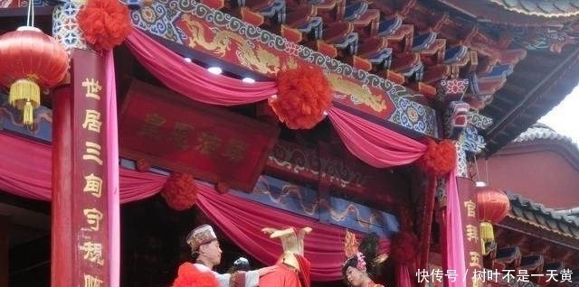 美女|美女对对子招亲:一杆银枪能挡雄兵百万,却被乞丐巧妙对出下联