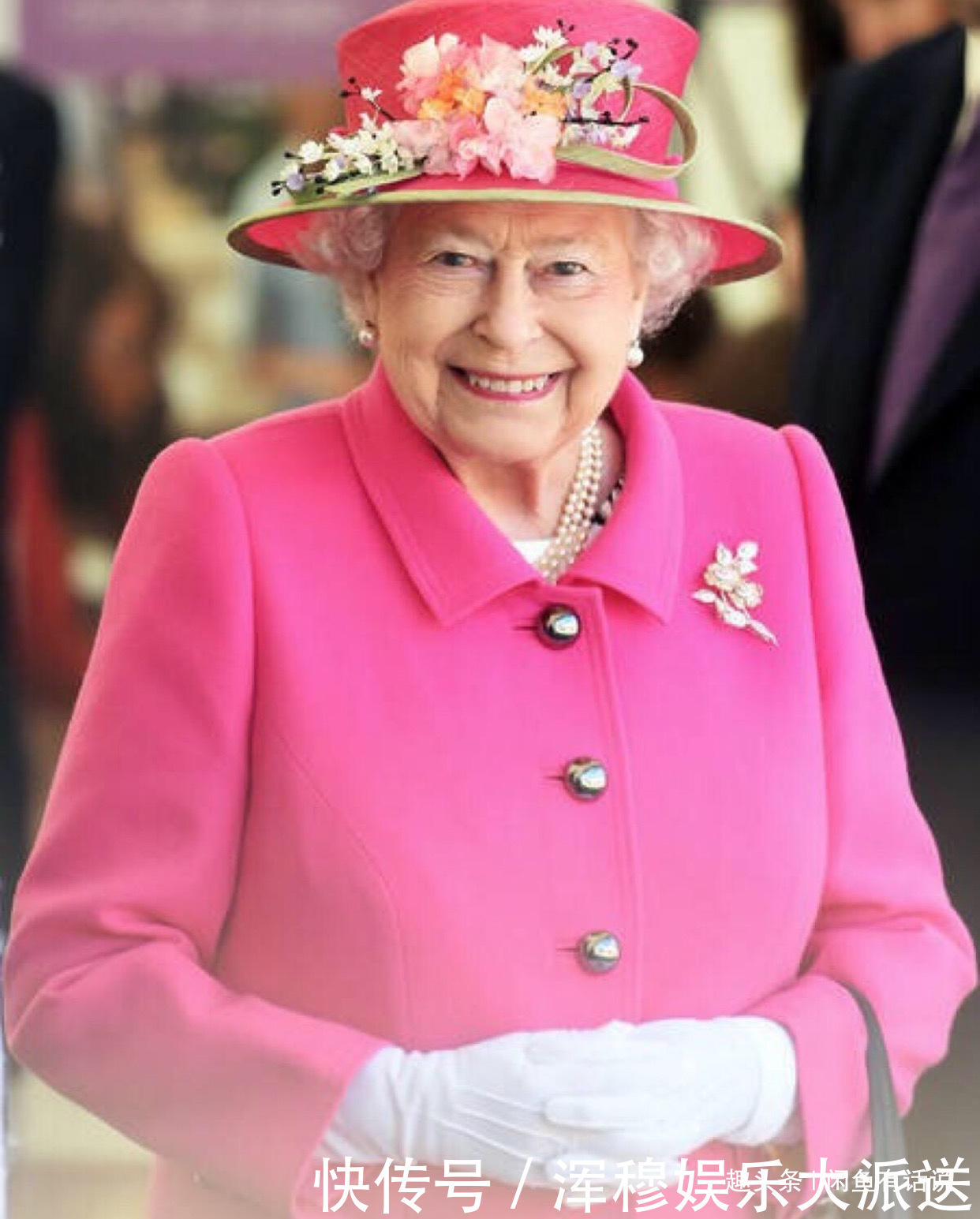 女王|94岁高龄脸上却没斑点,英女王皮肤好到惊人,护肤方法却不用花钱