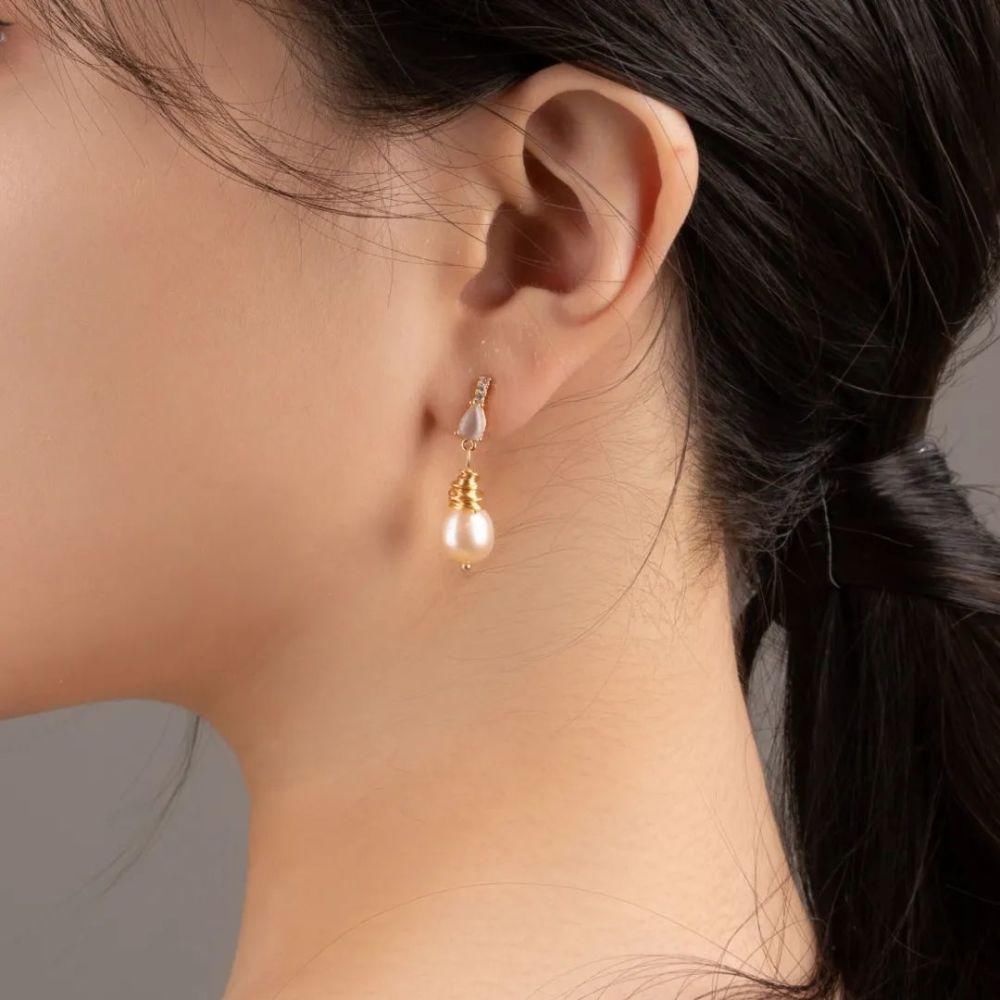 耳环|戴对耳环＝整容？！刘雯、Angelababy显脸小的秘密都在这儿了