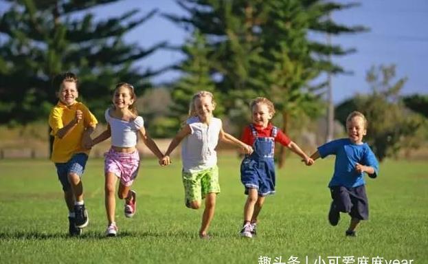 孩子|退休班主任:容易有出息的男孩,往往是这些类型,与成绩无关