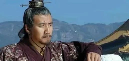 功臣|为何官僚世家称帝一般不杀功臣，相反布衣天子却大肆屠戮功臣