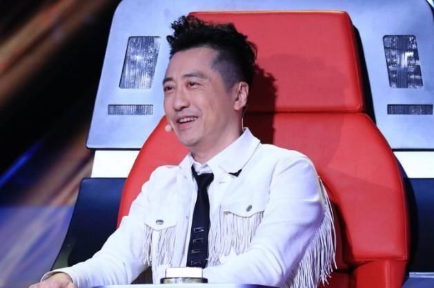 陈彼得 他74岁参加《中国好声音》,四位导师无一转身,庾澄庆:是我们不配!
