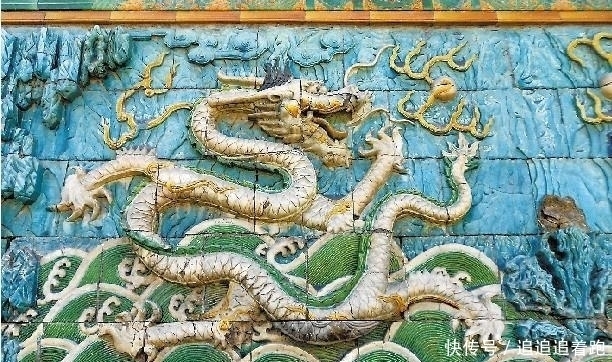 太和殿|故宫太平缸为何满是刀痕九龙壁或被偷工减料