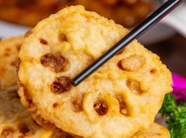 蛋黄|炸藕合,裹淀粉糊还是面粉糊?这一点做对,藕合脆脆的香香的