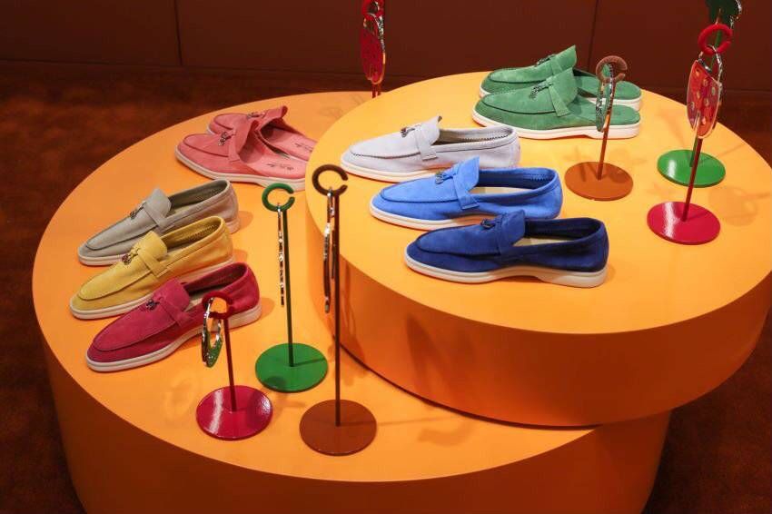 购时髦｜Loro Piana在成都IFS打造快闪店，LVMH时装皮具第一季收入猛涨45%