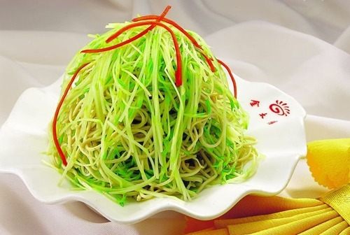 亚硝酸盐|三种“隔夜菜”,尤其是第一种,吃不完就赶紧仍掉,别心疼舍不得