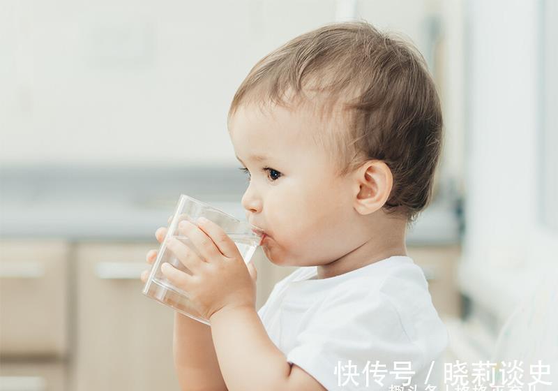 木瓜|小孩积食吃什么水果好？有哪些方法可以缓解呢？