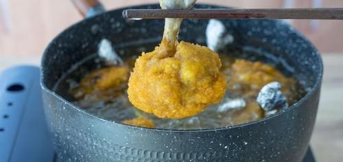 汁水|鸡腿儿的5种做法，每一种都肉质鲜嫩，汁水丰富，好吃还好做