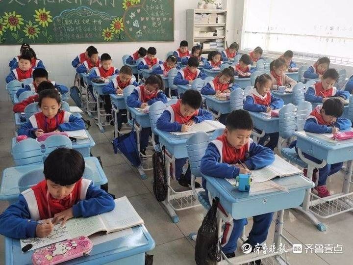 二年级|丽景小学二年级级部举行书法比赛