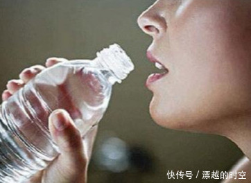 身体|只喝烧开的自来水,不喝桶装水、不买矿泉水,身体最后会咋样