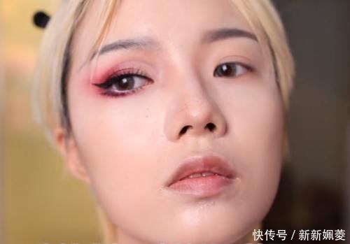 美瞳|黄发姐姐仿妆“白素贞”,开始假小子气息扑面而来,成品换脸大师