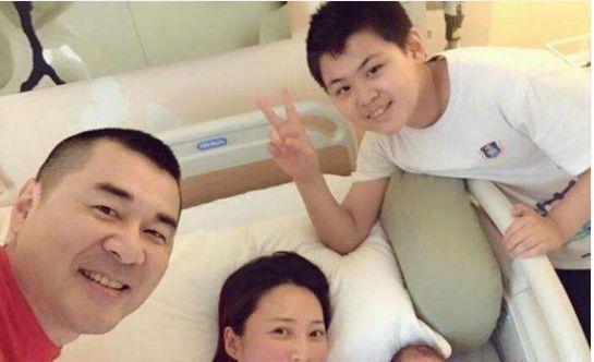 剖腹产|都说顺产好,为啥很多女明星,还是选择了剖腹产,看完就明白了!