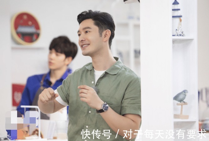 赵薇|赵薇在线说“明言明语”，有谁注意黄晓明说啥立马变成热搜第一