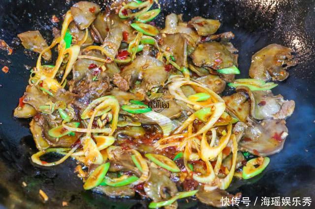 块钱|这东西买一个17块钱,吃一口满嘴香,很多人想吃只能望而却步