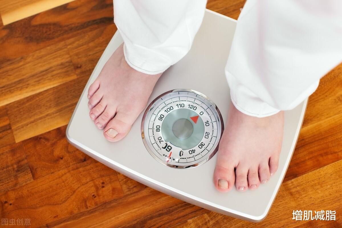 肌肉|减肥遭遇瓶颈期？学习4个方法，让身材继续瘦下来！