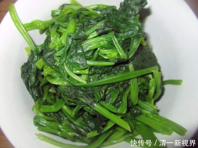 上火|牙龈红肿痛是怎么回事可能是上火了,正确清火的方法要收好