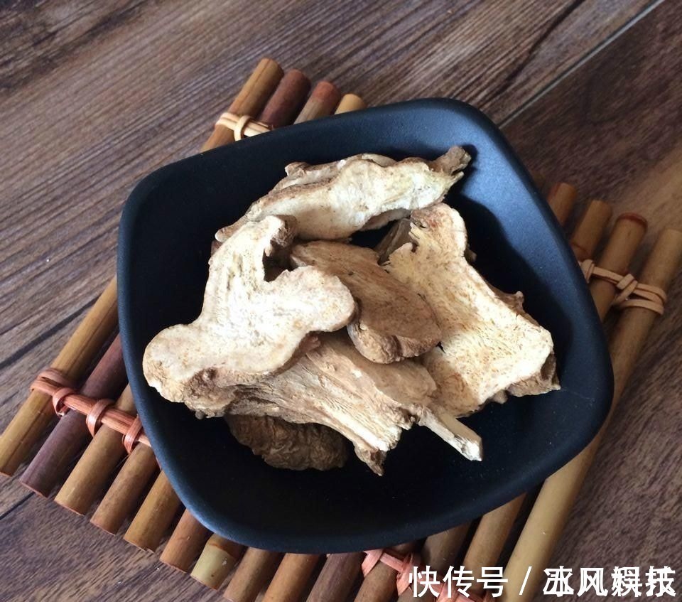 本草经集注|千古除湿“君子药”!除湿+补气,一尘不染除病气,说与有缘人