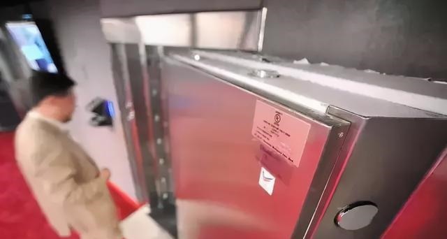 马未|带您参观马未都的私人金库,好多钱钱钱……