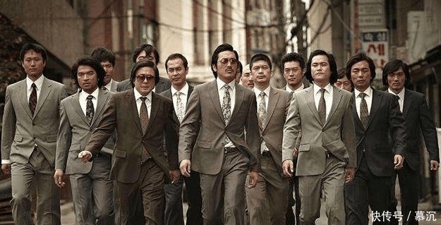 铜币|马未都 以前青帮怎么玩的 两派抢地, 叫俩小弟去油锅里捞铜币!