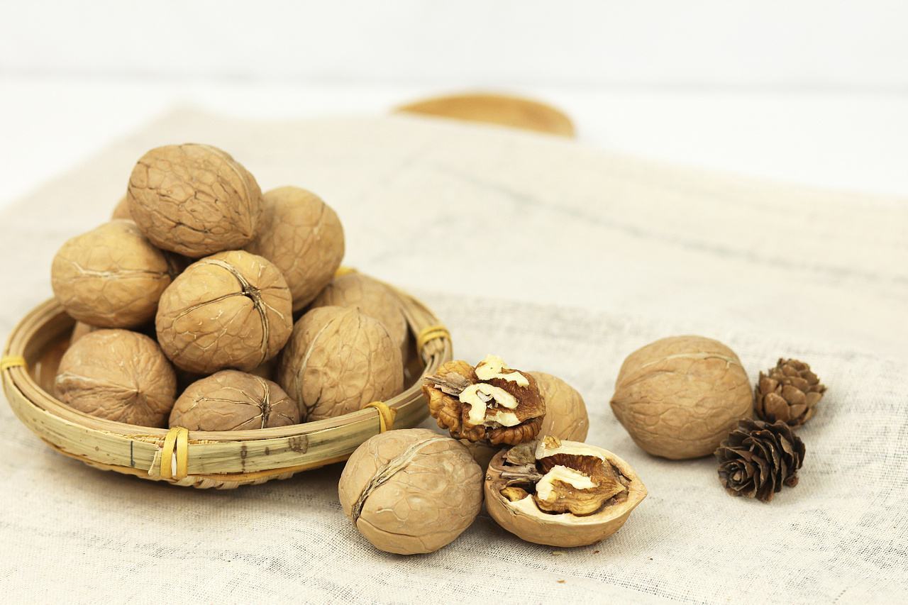 补脑|吃核桃补脑,那早上吃好还是晚上吃好呢很多人还不清楚!