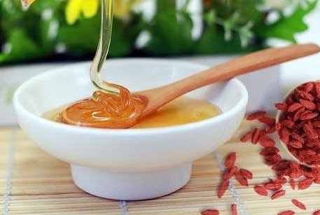 六味地黄丸|枸杞和“它”泡,胜过补阳药,男人连喝两天,比六味地黄丸好